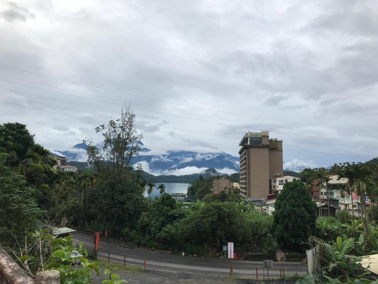 Sun Moon Lake B&B Yuchi Exterior photo