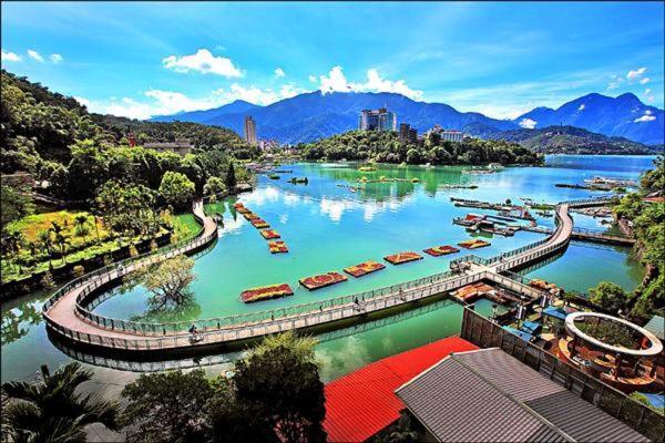 Sun Moon Lake B&B Yuchi Exterior photo